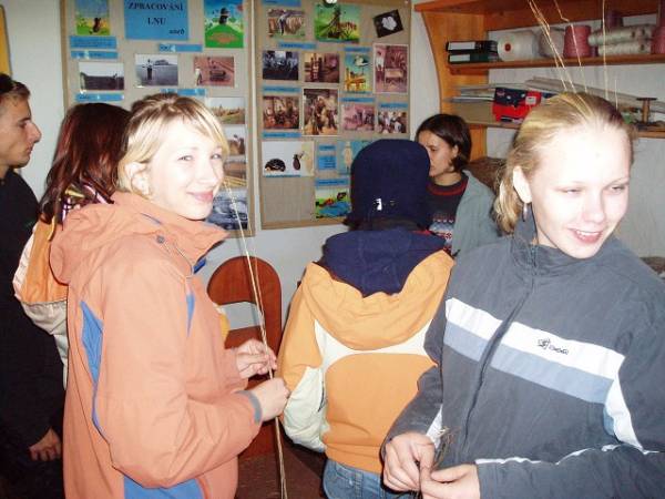 img00006.jpg