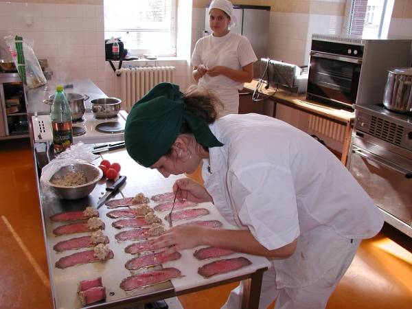 img00006.jpg